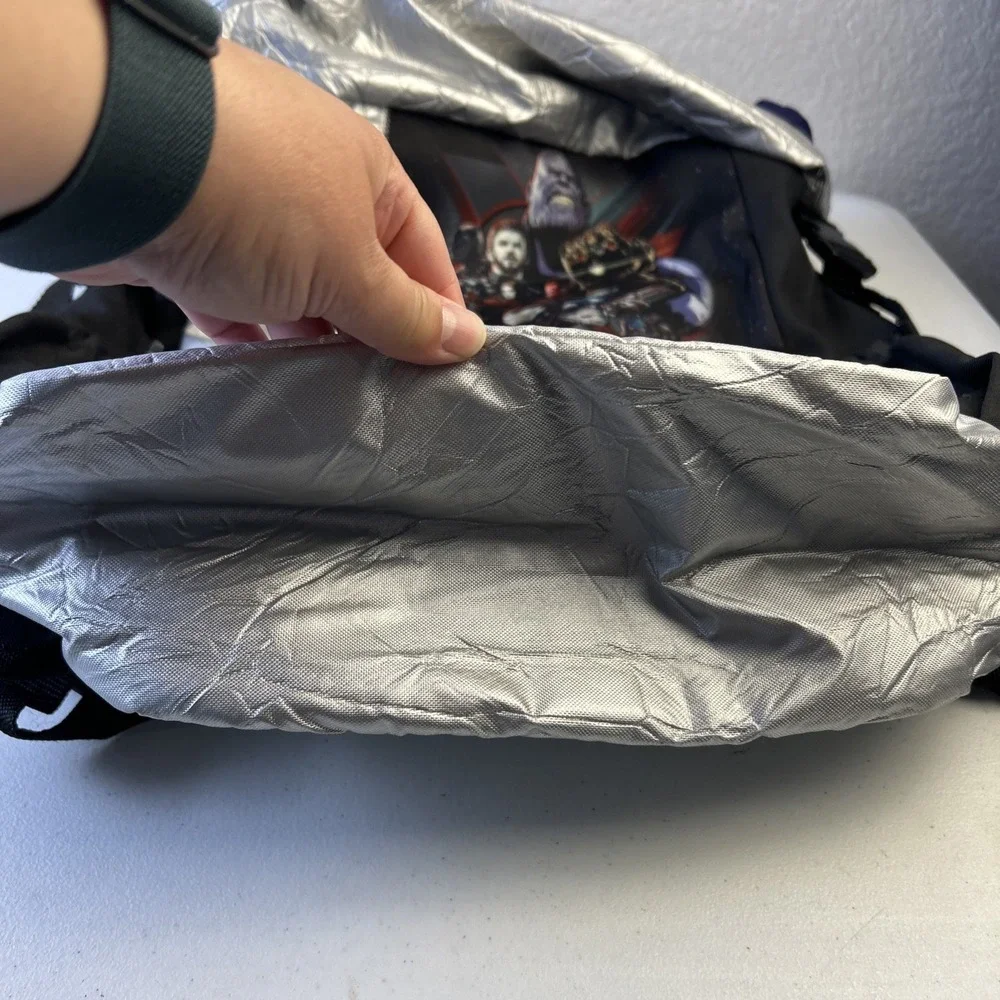 Avengers Infinity War Silver Large 22